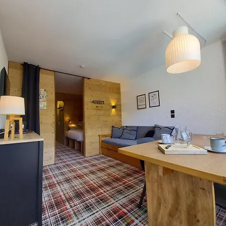 T2 Mountain With Pool & Direct Access To Slopes Apartment